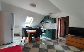 Apartman V Blizkosti Mesta Steti